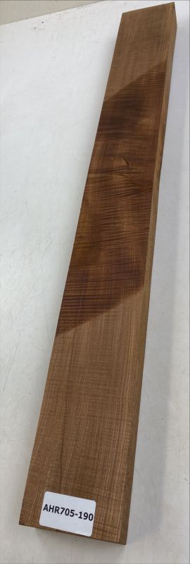 Neck Sycamore / European Maple, curly, Caramel roasted, for bass - Unique Piece #190